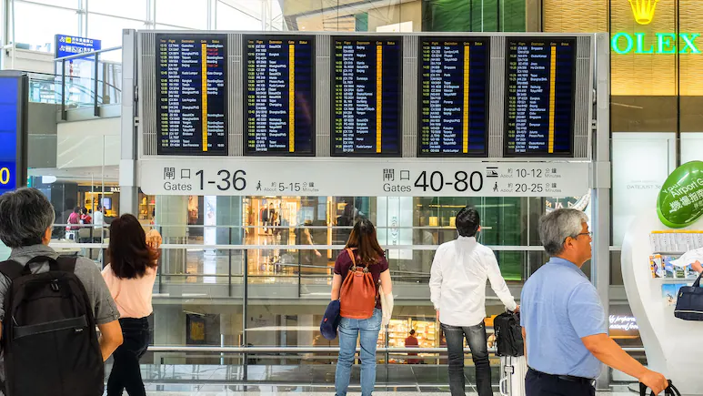 Flight Ticket Name Mismatch: Can Airlines Deny Boarding? Know DGCA's Latest Rules Before Travelling