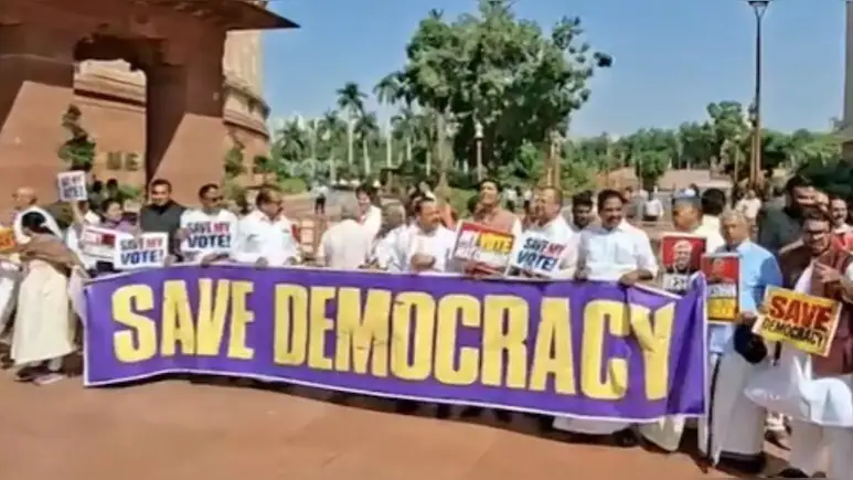 Opposition Marches to Election Commission Over Gyanesh Kumar, Rahul Gandhi Joins Protest