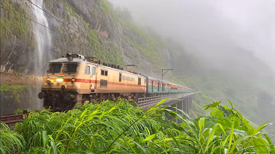 Deccan Queen: The Nearly Century-Old Train That Made History With a Women-Only Coach