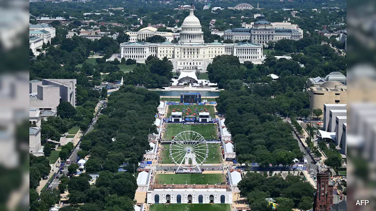 US Green Card Processing Freeze Raises Questions for India’s IT Industry and H-1B Workers