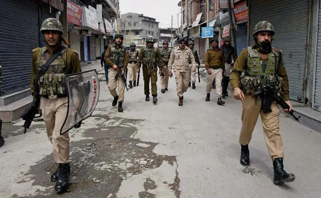 Jammu and Kashmir Police Reshuffle: 100 Officers Transferred, New District Chiefs Appointed