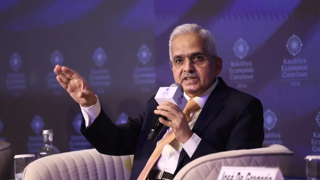 Shaktikanta Das Calls for Stronger Domestic Manufacturing as India Targets 8% Economic Growth