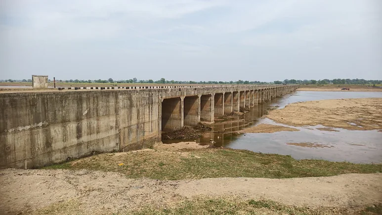 ₹8.86 Crore Bridge in Madhya Pradesh Remains Underused After Three Years Without Approach Roads