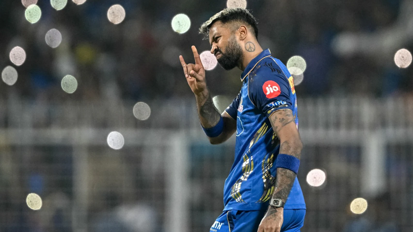R Ashwin Names Five IPL Franchises Interested in Hardik Pandya, Picks KKR as Potential Destination