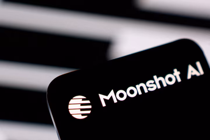 DeepSeek and Moonshot AI Reportedly Used OpenAI’s GPT-6 Astra to Train New Models