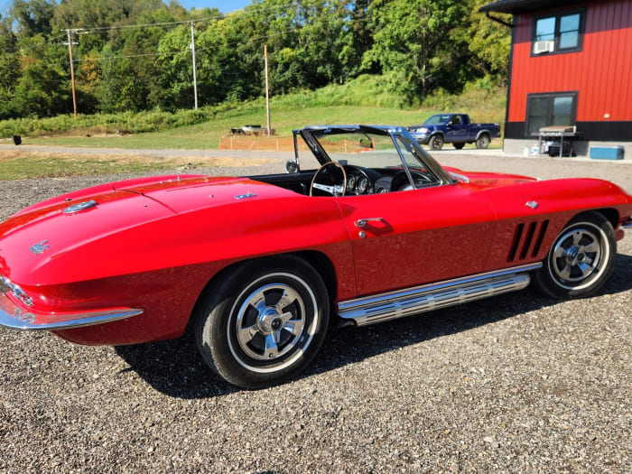 Classic Corvette — Full-Body Protection — Chillaxin 'N' Waxin