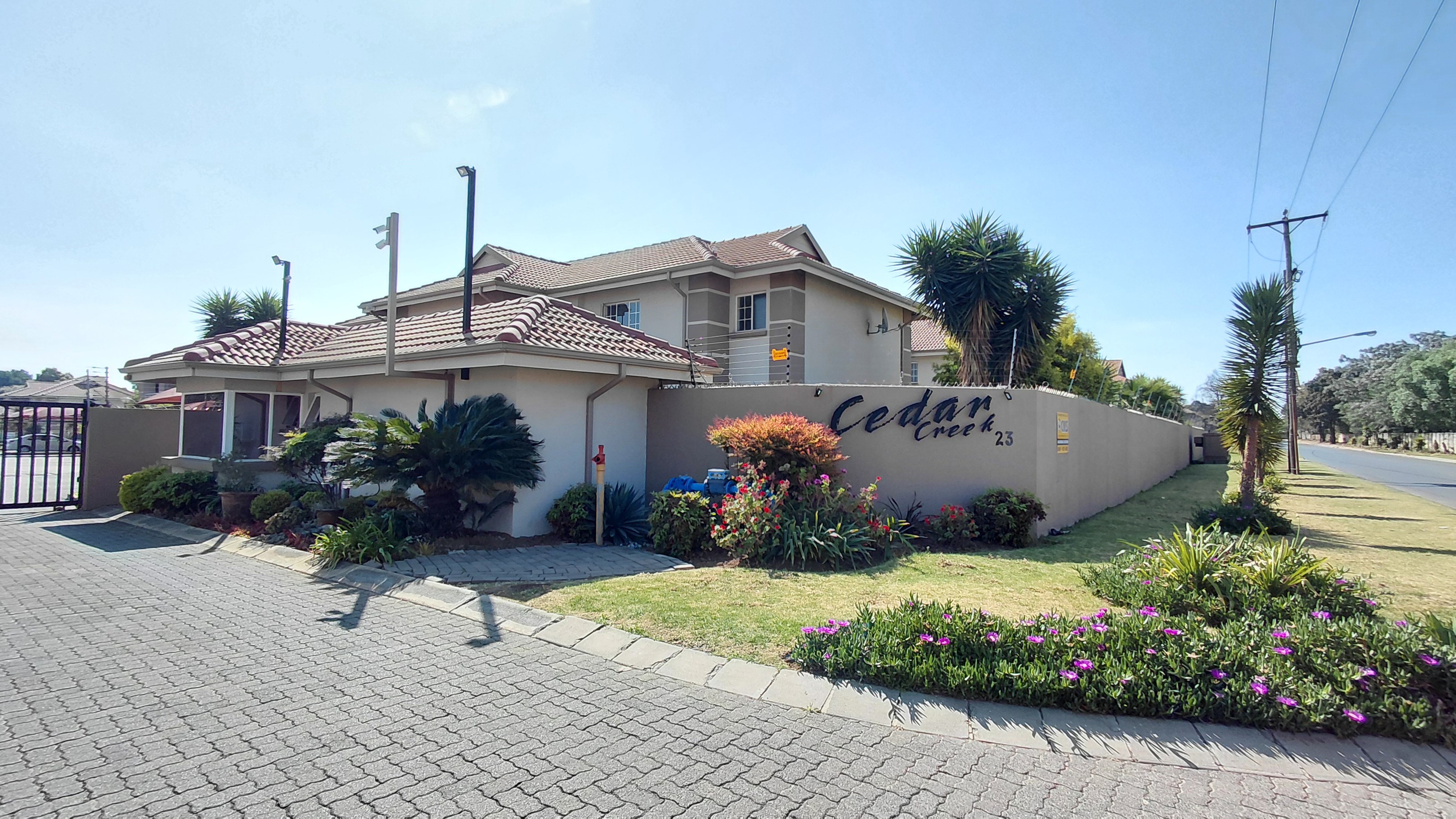 A must see! Modern! An absolute gem! Two Bedroom Unit!