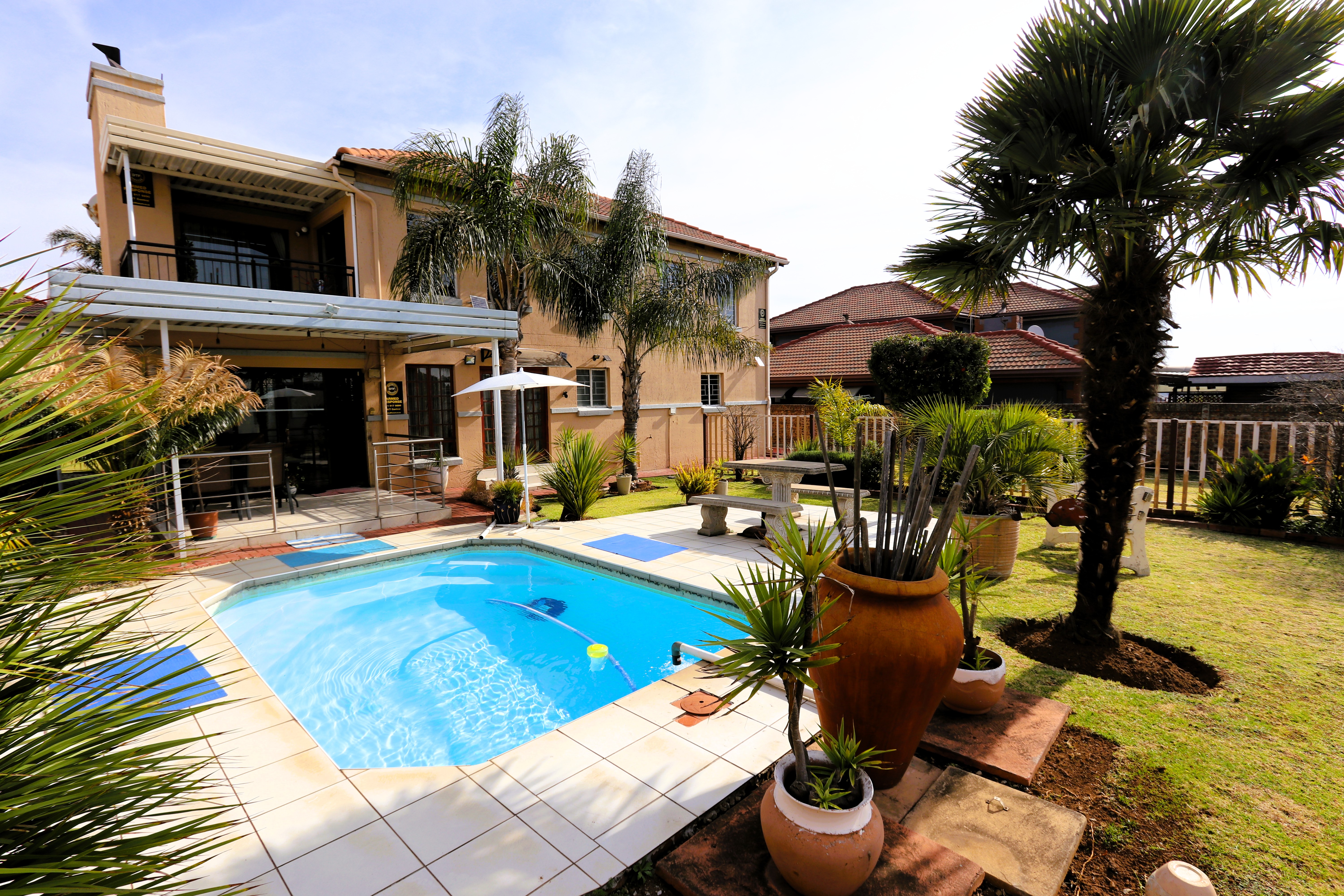 Elegant Double-Storey 3 Bedroom Family Home with Pool and Exceptional Entertainment Spaces!