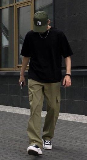Solid Color Jacquard Knit Short Sleeve Shirt
