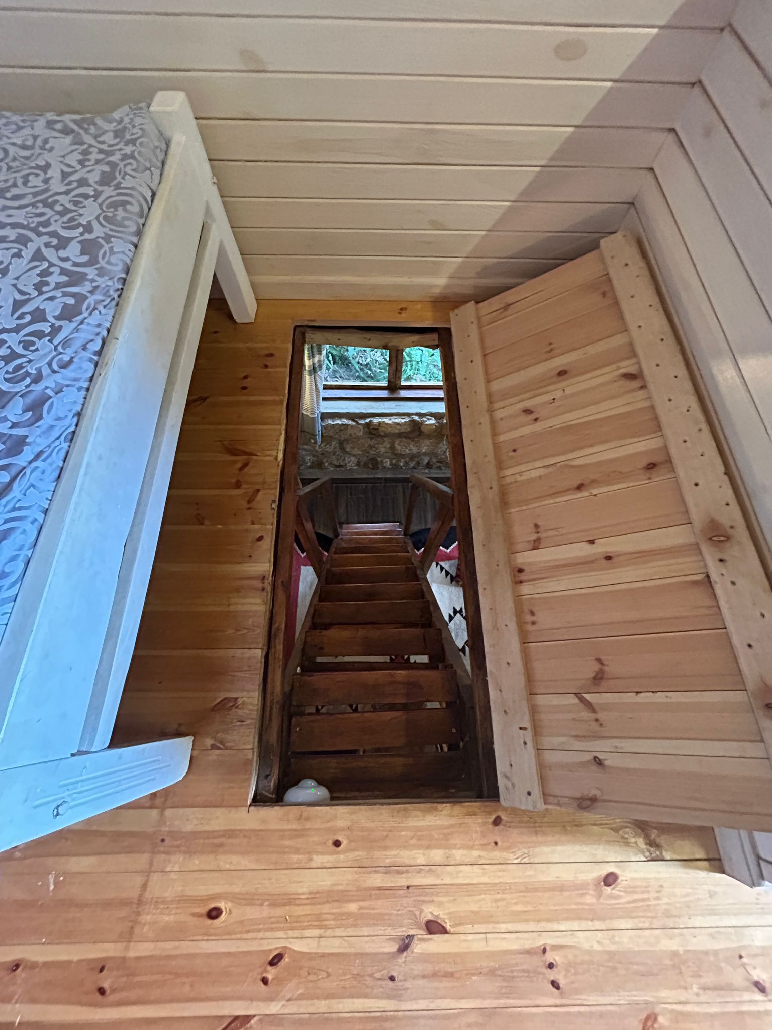 Gallery image 7 for "Alma 2 (The Treehouse)"