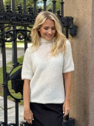 Noreen 6 Pullover Star White