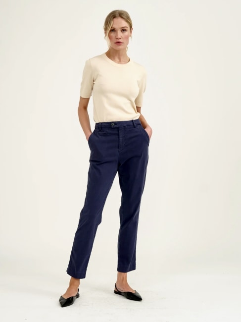 Anika Support Chino Navy