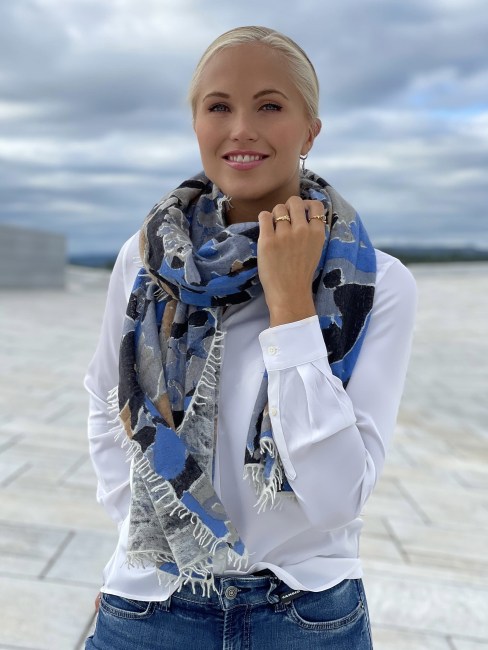 Major Scarf Bluegrey