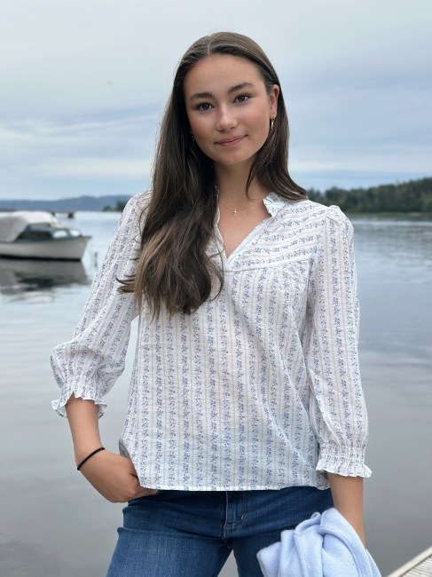 Carlie Flower Blouse Blue