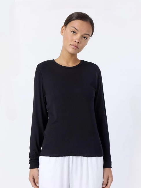 Ika 4 T-shirt Black