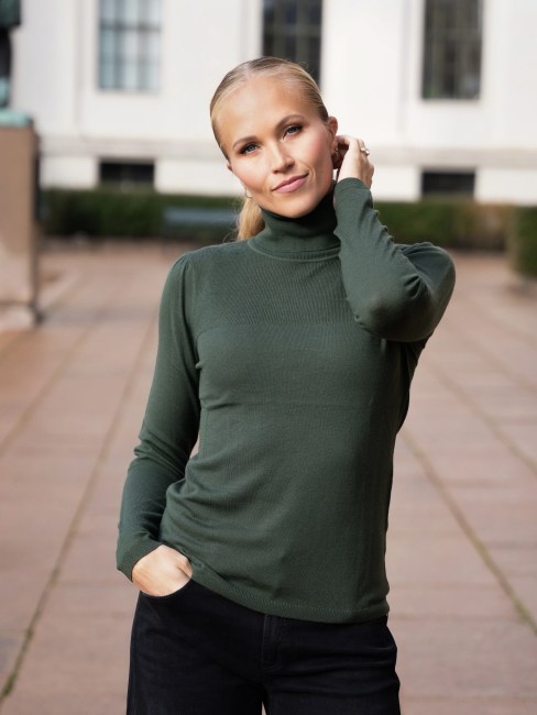 High Neck Puff 224 Green