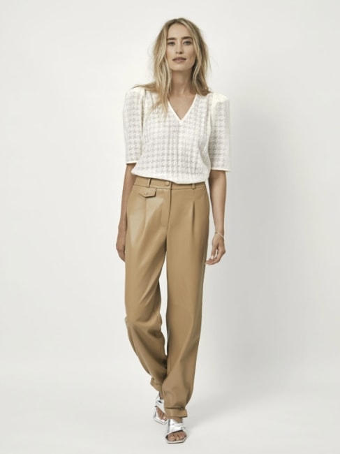 Pomona V-neck Top Butter cream