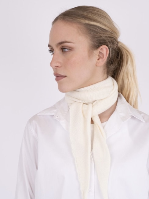 Misty Knit Scarf Offwhite