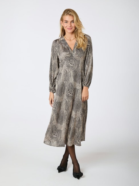 Isobel Wave Dress Dark Sand