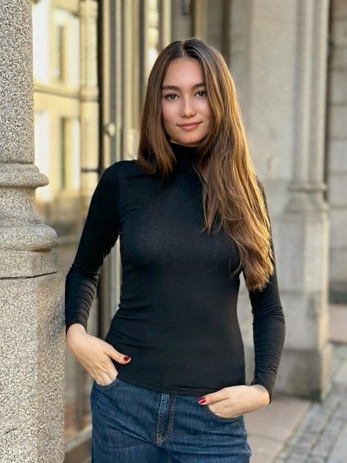 Josephine 2 Top Black