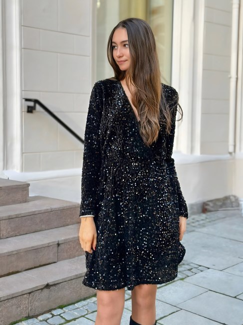 Gabrielle Dress Black