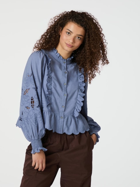 Petrine Emb. Blouse Dusty blue