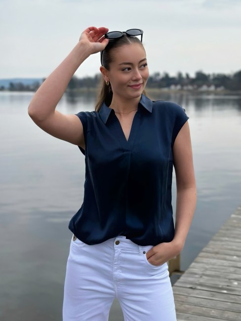 Kasra Blouse Navy