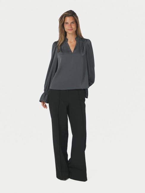 Amara Drapy Satin Blouse Antracit