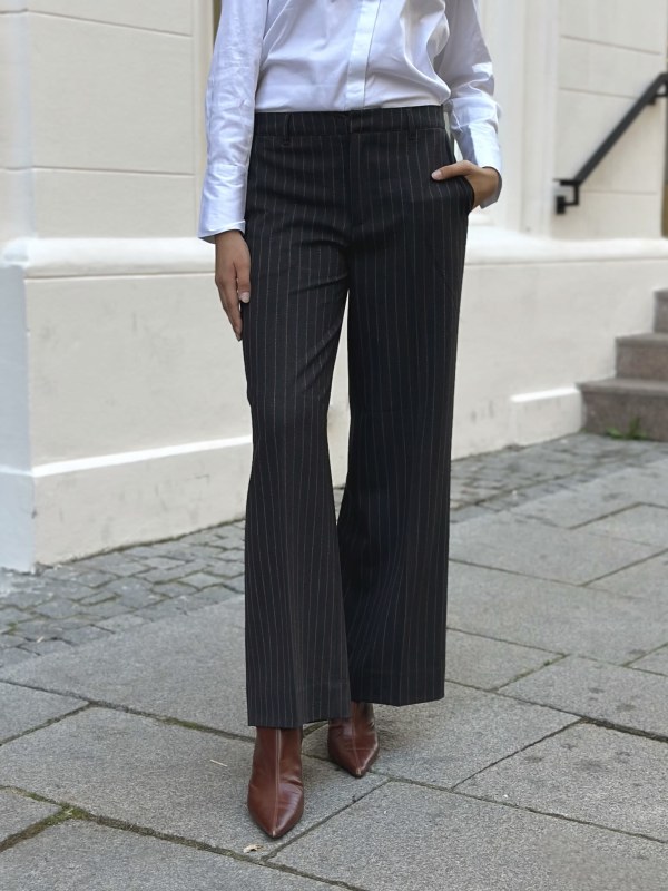 Tailor-Pants Black w. Red Pear