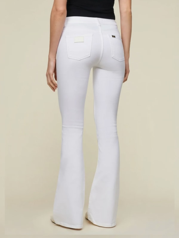 Raval 16 Megalia Shot White