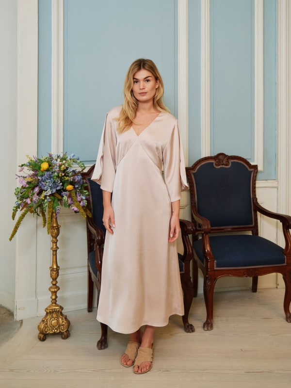 Remara Heavy Sateen Dress Champagne