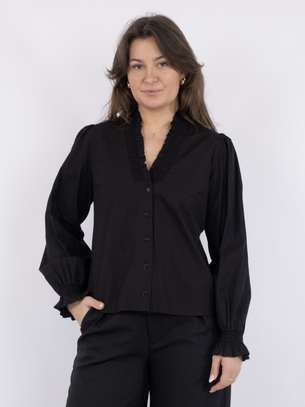 Brielle Solid Shirt Black