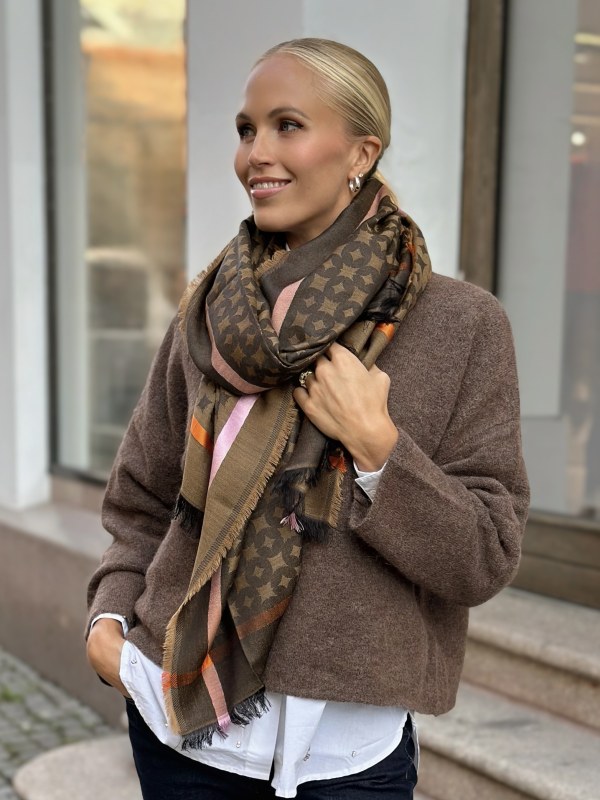 Platinum Scarf Camel