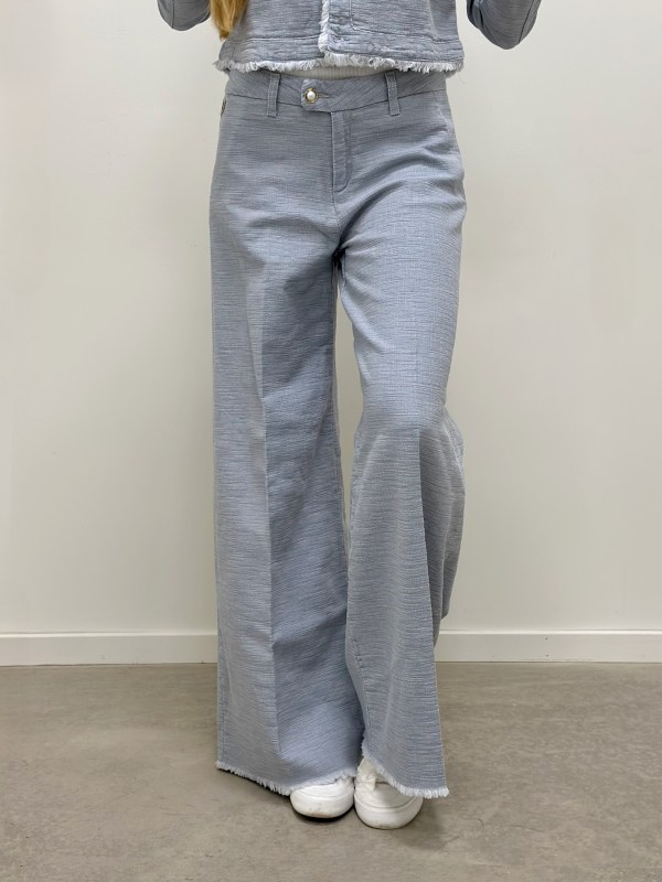 Silvia Wide Frayed Aged Frayed