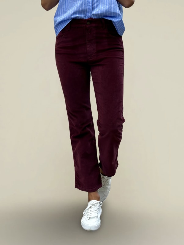 Malena-F Micro Cord Soft Cabernet