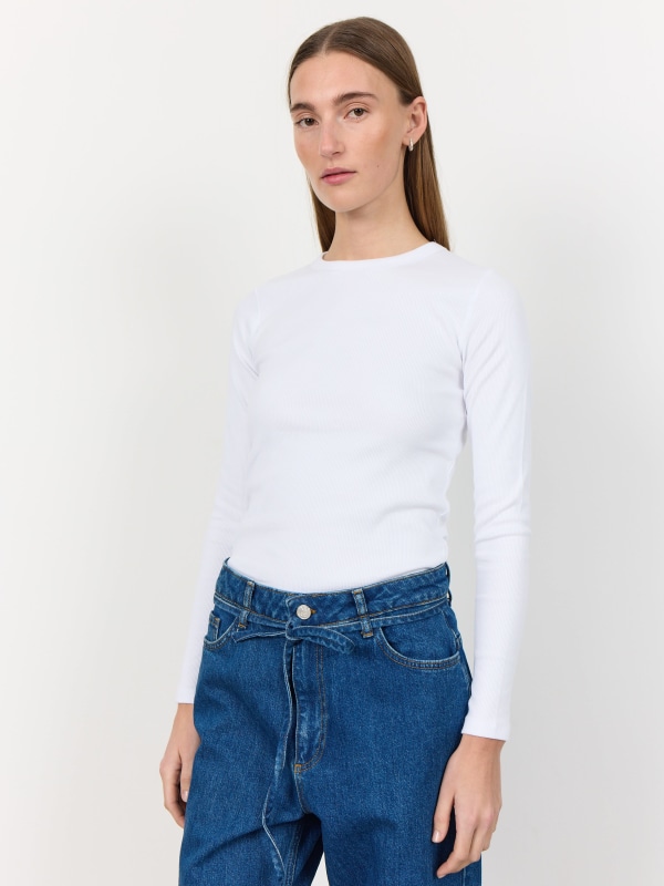 LR-NUMBIA 3 White