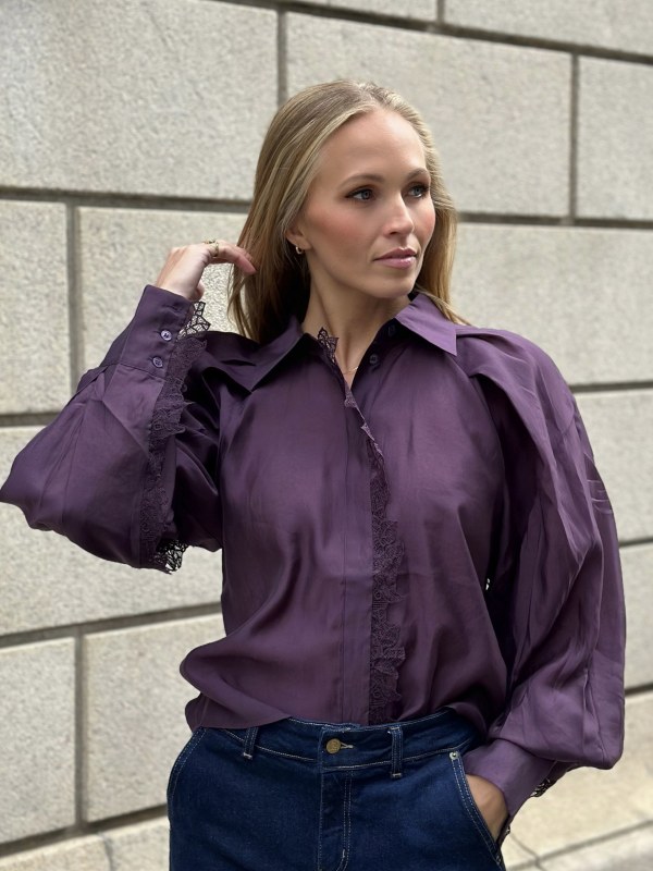 MOLLY SHIRT Plum Perfect