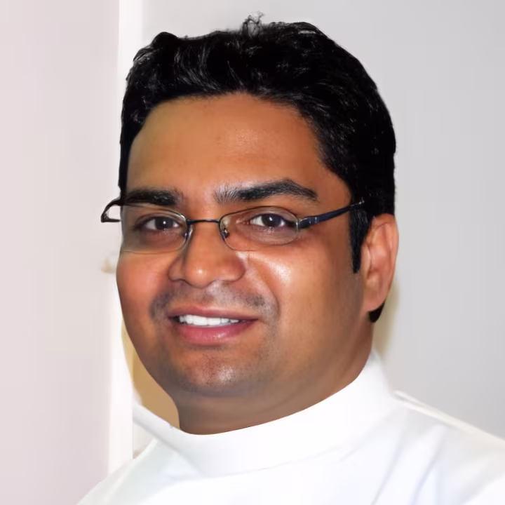 Profile picture of Dr. Dr. Yokesh V Ratnam