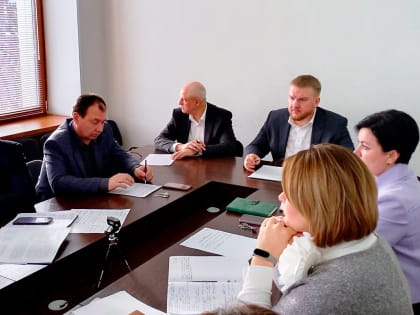 Об авариях в ЖКХ и реорганизации в медицине