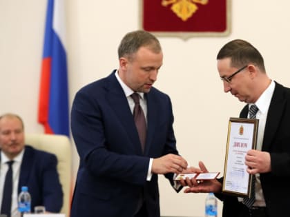 Во Владимирской области вручили премии за разработку продукции военного и двойного назначения