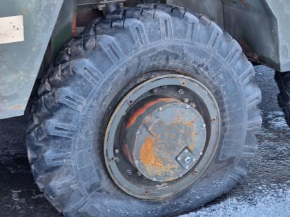 Грузовик ВСУ подорвался на украинской мине «Лепесток» в зоне СВО