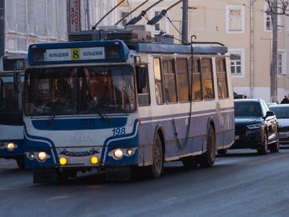 Автобусы и троллейбусы во Владимире лучше ходить так и не стали