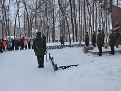 В Коврове состоялась вахта памяти в честь конструктора-оружейника Василия Дегтярёва