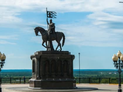 Памятник основателю Владимира и смотровую площадку обновят за  5 миллионов рублей