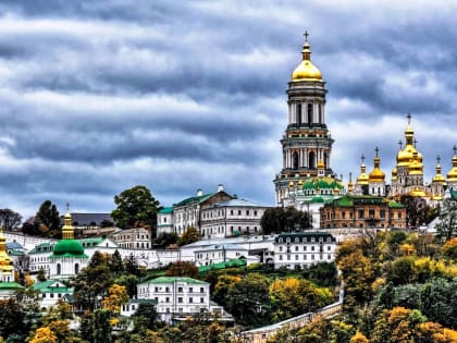 В Киево-Печерской лавре сообщили об арестах охраняющих обитель казаков