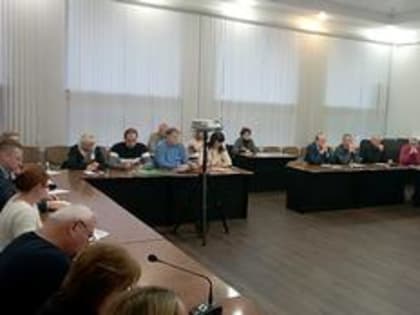 Планёрка по вопросам ЖКХ: подготовка к зиме и установка приборов учёта