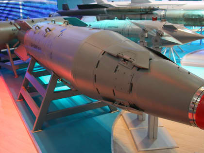 ВКС РФ наносят удары по позициям ВС Украины на правом берегу Херсона бомбами особой мощности