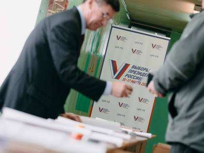 За кандидатов в президенты России в первый день проголосовали  292 тысячи владимирцев