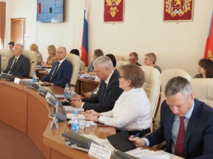 Депутаты владимирского Заксобрания поддержали увеличение бюджета на 6 миллиардов рублей