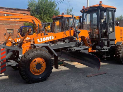 Во Владимир прибыла новая партия коммунальной техники для уборки улиц